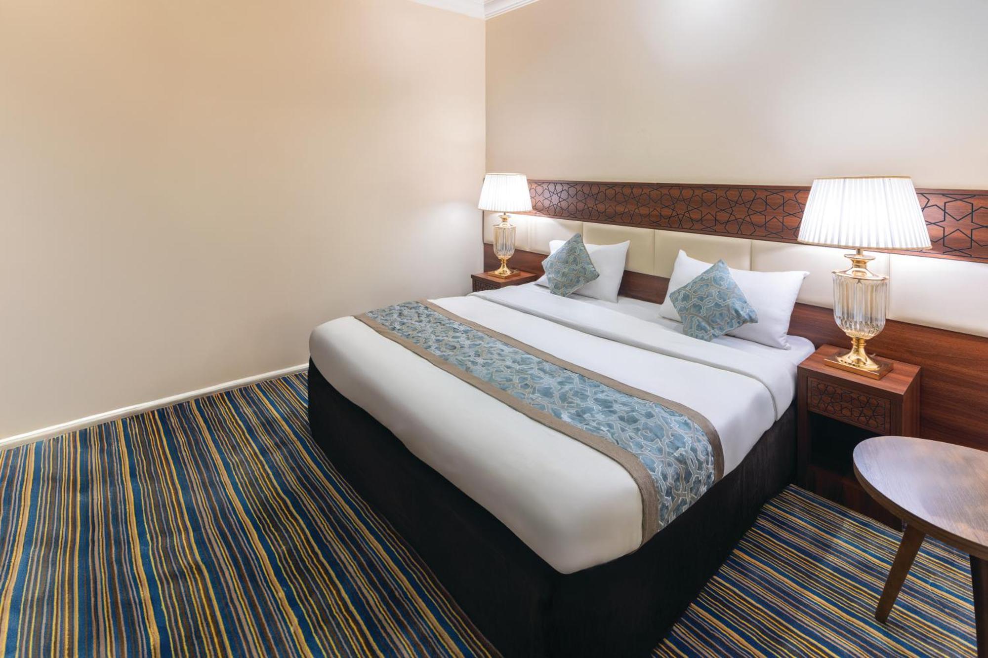 Snood Al Azizya Hotel Мека Екстериор снимка