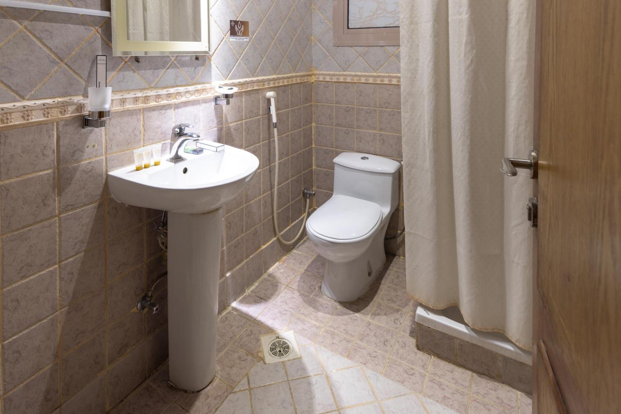 Snood Al Azizya Hotel Мека Екстериор снимка